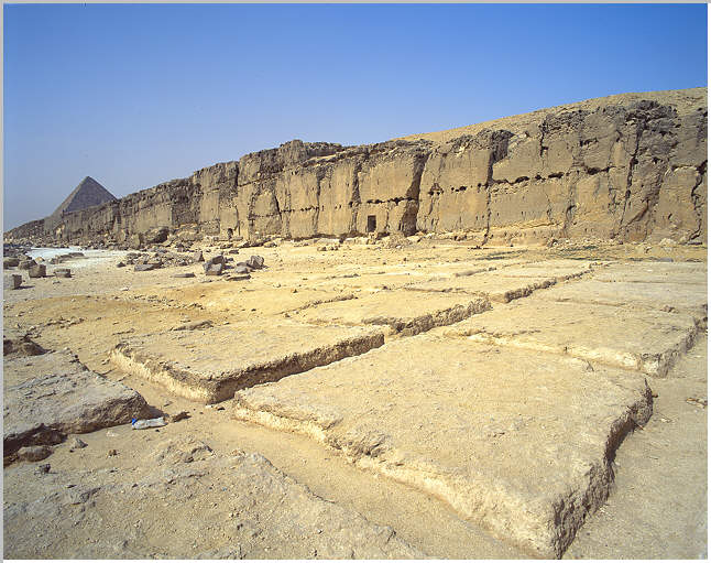Pyramid of Khafre quarry marks